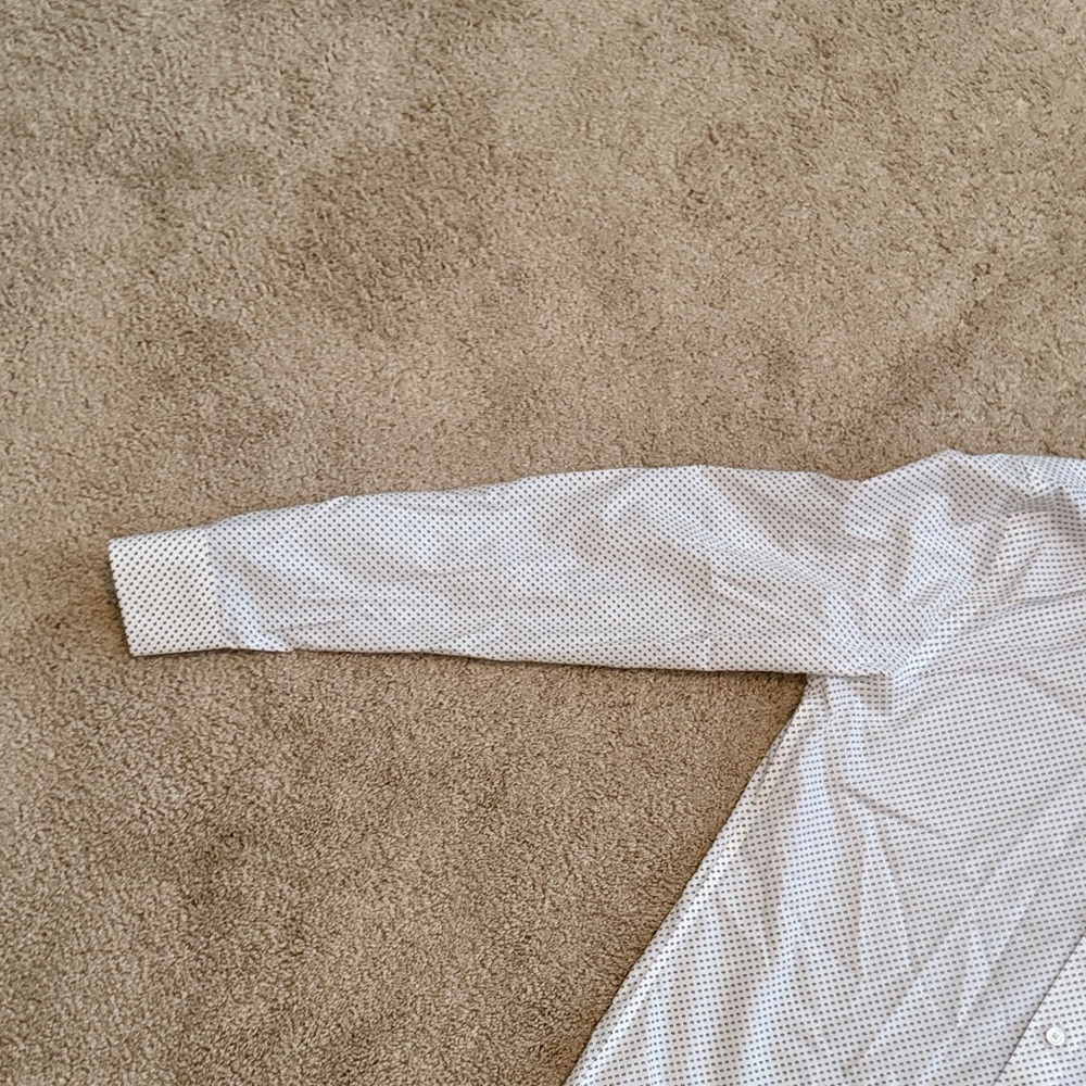 Men’s Banana Republic White Geometric Dress Shirt. Size S. Never wore. Tags on - Picture 10 of 12